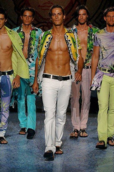 versace 2006 men|Vintage in Pills VERSACE Spring 2006 Menswear .